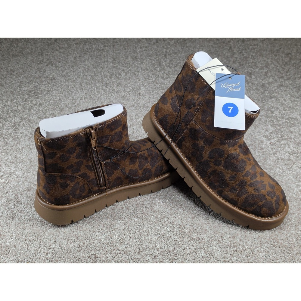Universal Thread Womens Leopard Print Ankle Boots Size 7 Memory Foam Side Zip... - Picture 3 of 6